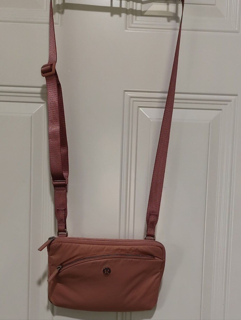 lululemon athletica Dusty Rose Crossbody Bag